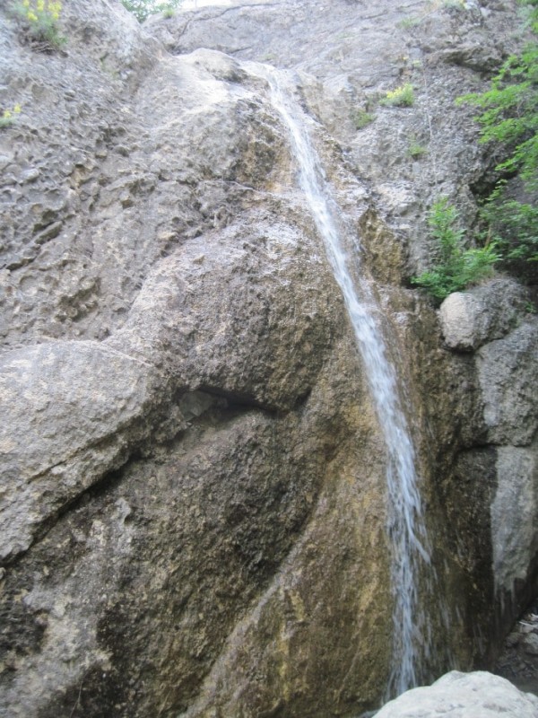 фото водопада в Зеленогорье Водопад на реке Кушень-Узень